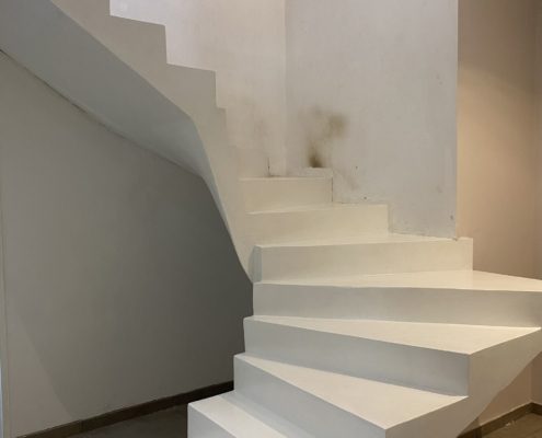 Groupe Paviart - Pose de béton ciré pour escalier